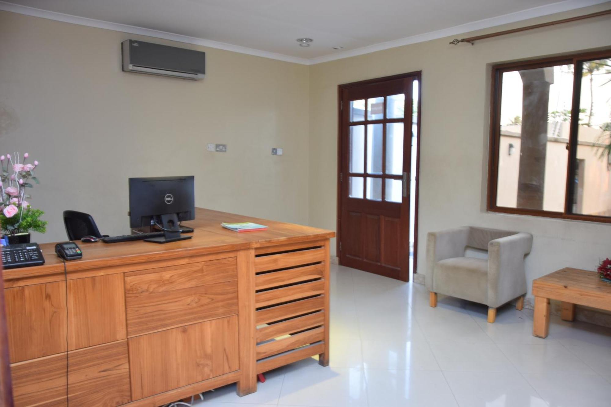 Hostel K27 Premier Backpackers Daressalam Exterior foto