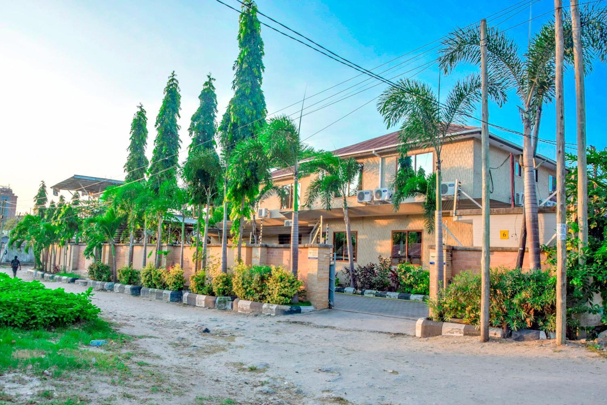 Hostel K27 Premier Backpackers Daressalam Exterior foto
